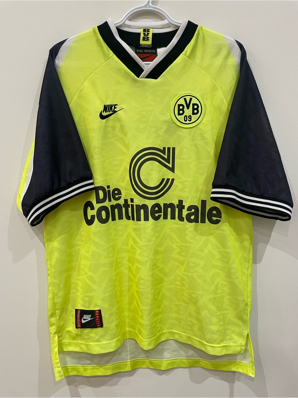 borussia dortmund vintage nike soccer jersey